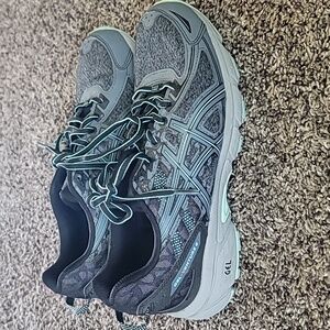 Asics Gel Venture 6 Women's Size 8 EUC